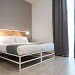 Iron Hotel Ex Residence Moderno Bari