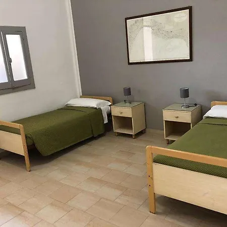 Iron Hotel Ex Residence Moderno Bari *