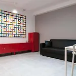 Iron Hotel Ex Residence Moderno Bari